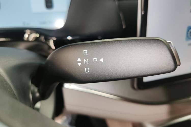 Used BYD Tang New Energy 2025 Model Smart Drive Version DM-i 175KM Deluxe Version Gear Lever
