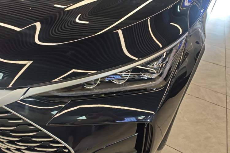 Used BYD Tang New Energy 2025 DM-i 115KM Prestige Model Left Front Headlight