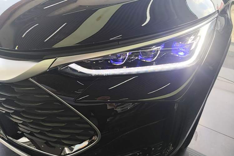 Used BYD Tang New Energy 2025 DM-i 115KM Prestige Model Left Front Headlight
