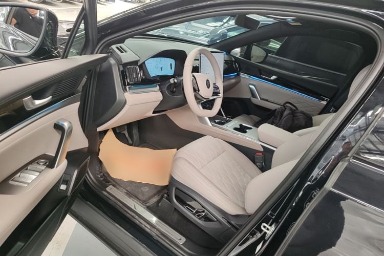 Used BYD Tang New Energy 2025 Model Smart Drive Version DM-i 175KM Deluxe Version Left Front Seat