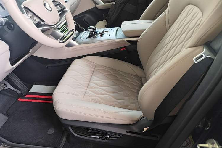 Used BYD Tang New Energy 2025 DM-i 115KM Prestige Model Left Front Seat