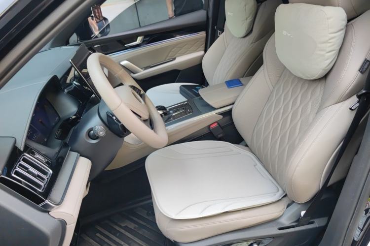 Used BYD Tang New Energy 2025 DM-i 115KM Prestige Model Left Front Seat