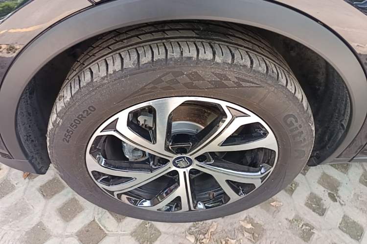 Used BYD Tang New Energy 2025 Intelligent Driving Version DM-i 115KM Flagship Edition Left Front Wheel Hub