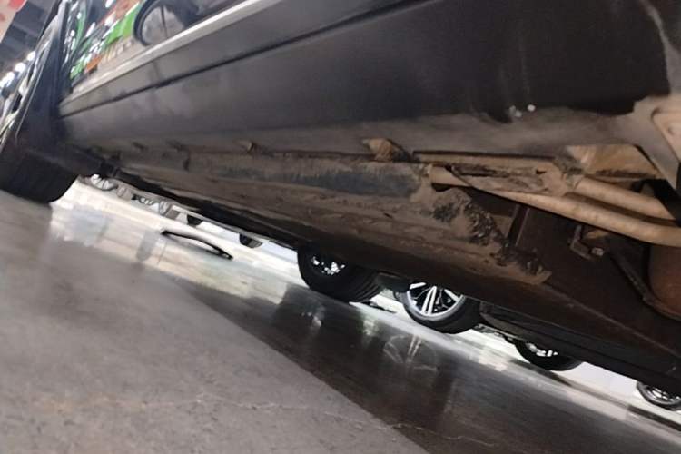 Used BYD Tang New Energy 2025 DM-i 115KM Prestige Model Left Side Sill