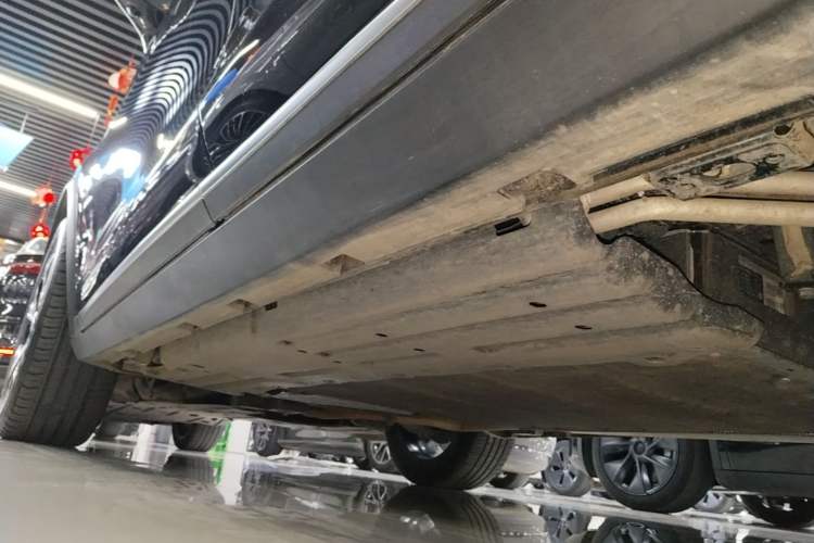 Used BYD Tang New Energy 2025 DM-i 115KM Prestige Model Left Side Sill