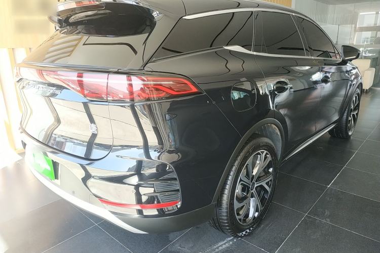 Used BYD Tang New Energy 2025 DM-i 115KM Prestige Model Rear Right 45 Deg