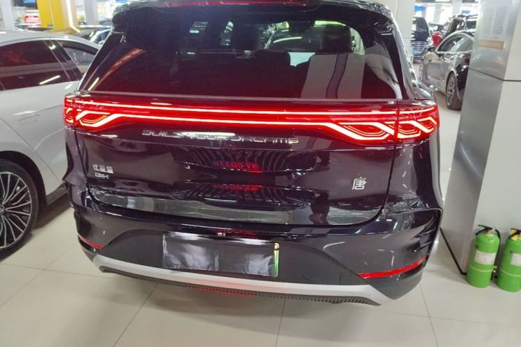 Used BYD Tang New Energy 2025 DM-i 115KM Prestige Model Rear