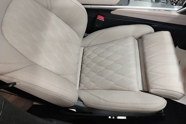 Used BYD Tang New Energy 2025 Intelligent Driving Version DM-i 115KM Flagship Edition Right Front Seat