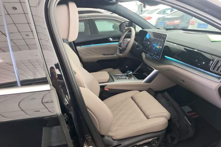 Used BYD Tang New Energy 2025 Intelligent Driving Version DM-i 115KM Flagship Edition Right Front Seat
