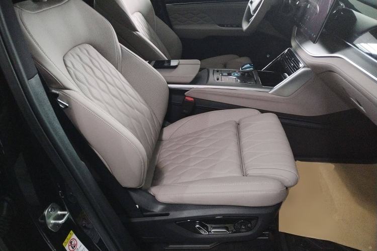 Used BYD Tang New Energy 2025 Intelligent Driving Version DM-i 115KM Flagship Edition Right Front Seat