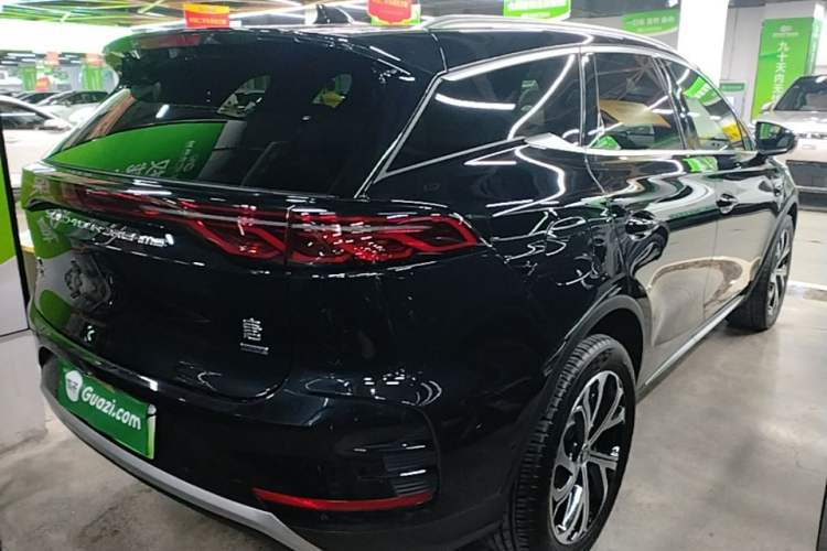 Used BYD Tang New Energy 2025 Intelligent Driving Version DM-i 115KM Flagship Edition Right Rear Taillight