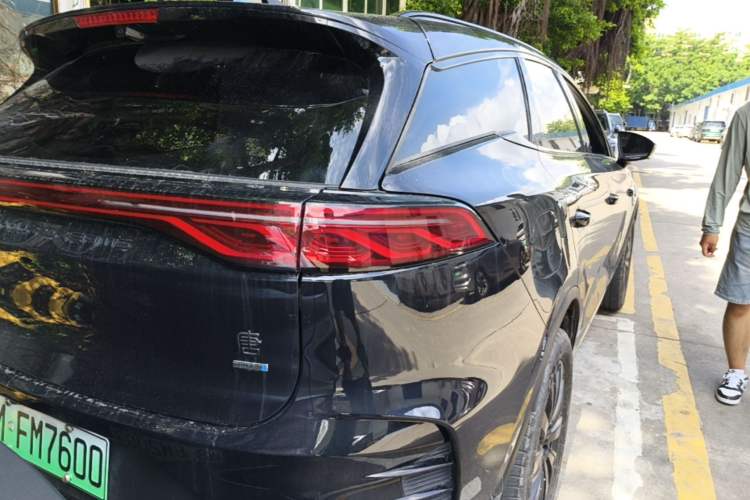 Used BYD Tang New Energy 2025 Model Smart Drive Version DM-i 175KM Deluxe Version Right Rear Taillight