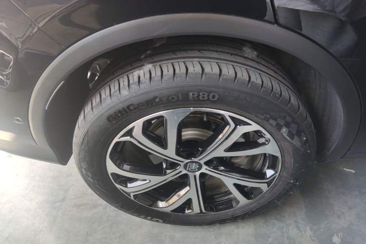 Used BYD Tang New Energy 2025 Intelligent Driving Version DM-i 115KM Prestige Edition Right Rear Wheel Hub