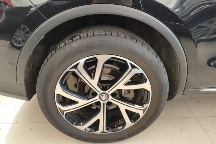 Used BYD Tang New Energy 2025 Intelligent Driving Version DM-i 115KM Prestige Edition Right Rear Wheel Hub
