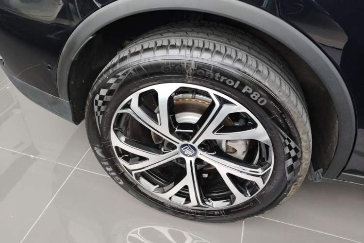 Used BYD Tang New Energy 2025 Intelligent Driving Version DM-i 115KM Flagship Edition Right Rear Wheel Hub