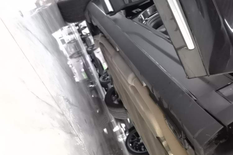 Used BYD Tang New Energy 2025 Intelligent Driving Version DM-i 115KM Flagship Edition Right Side Sill