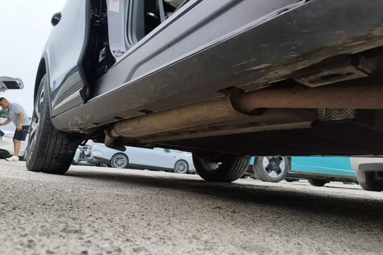 Used BYD Tang New Energy 2025 DM-i 115KM Prestige Model Right Side Sill