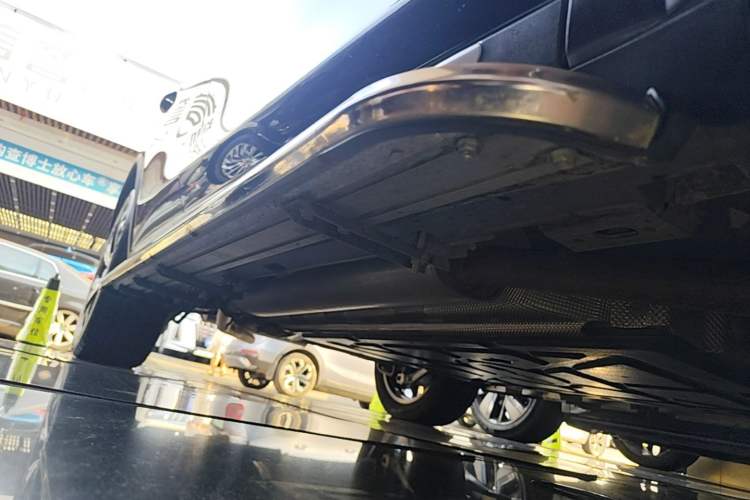 Used BYD Tang New Energy 2025 DM-i 115KM Prestige Model Right Side Sill