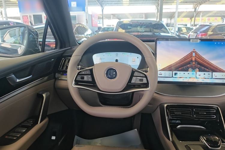 Used BYD Tang New Energy 2025 Intelligent Driving Version DM-i 115KM Flagship Edition Steering Wheel