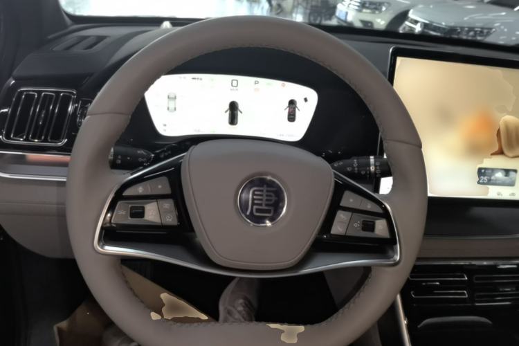 Used BYD Tang New Energy 2025 Intelligent Driving Version DM-i 115KM Flagship Edition Steering Wheel
