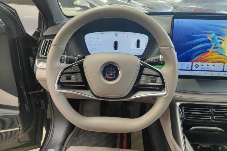 Used BYD Tang New Energy 2025 Intelligent Driving Version DM-i 115KM Flagship Edition Steering Wheel
