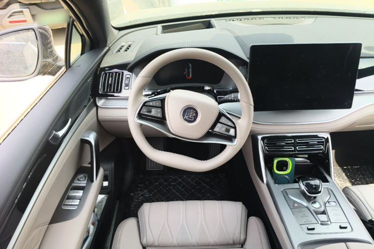 Used BYD Tang New Energy 2025 Intelligent Driving Version DM-i 115KM Flagship Edition Steering Wheel