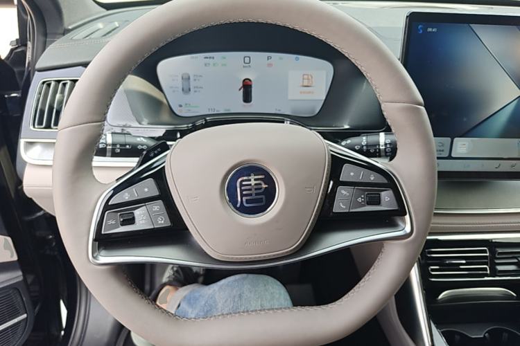 Used BYD Tang New Energy 2025 Intelligent Driving Version DM-i 115KM Flagship Edition Steering Wheel