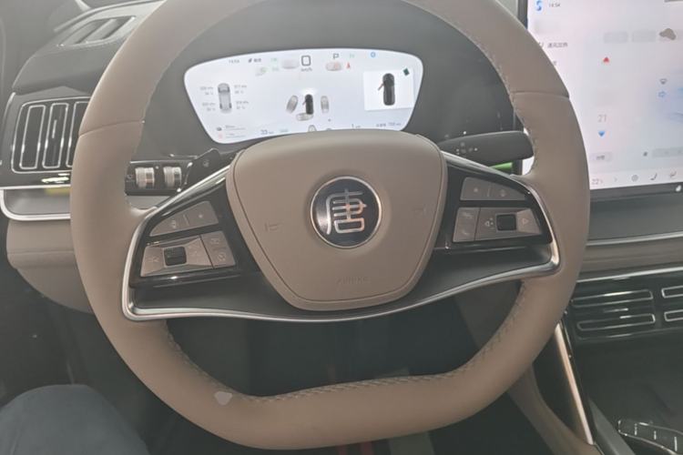 Used BYD Tang New Energy 2025 Model Smart Drive Version DM-i 175KM Deluxe Version Steering Wheel