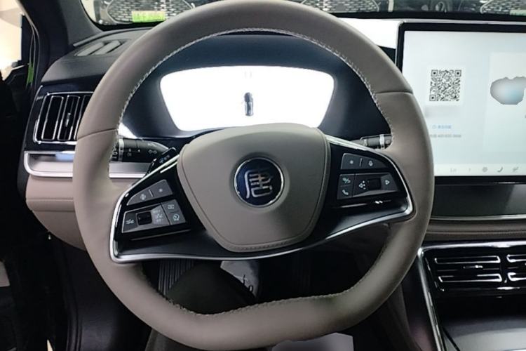 Used BYD Tang New Energy 2025 Intelligent Driving Version DM-i 115KM Flagship Edition Steering Wheel