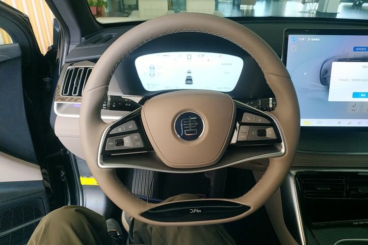 Used BYD Tang New Energy 2025 DM-i 115KM Prestige Model Steering Wheel