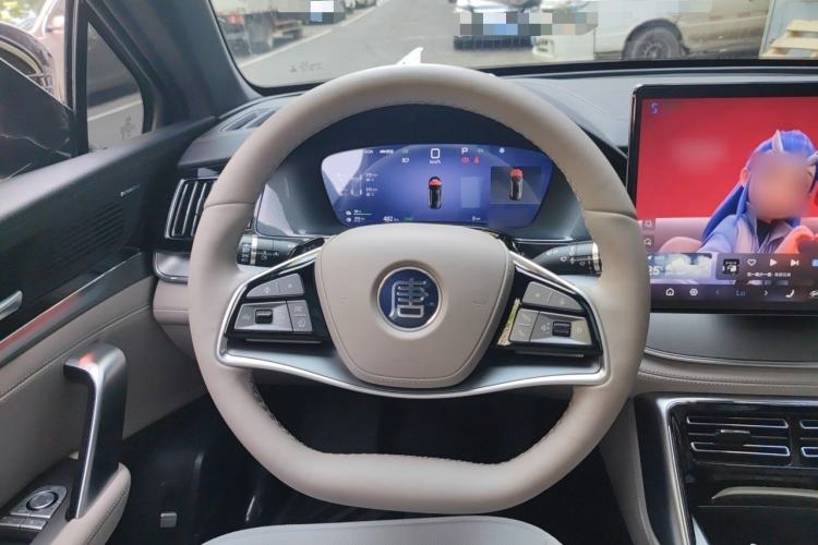 Used BYD Tang New Energy 2025 DM-i 115KM Prestige Model Steering Wheel