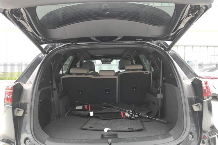 Used BYD Tang New Energy 2025 Intelligent Driving Version DM-i 115KM Flagship Edition Trunk