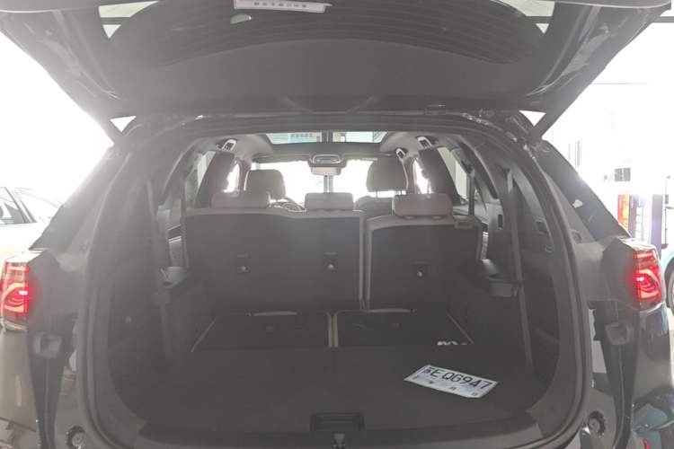 Used BYD Tang New Energy 2025 Model Smart Drive Version DM-i 175KM Deluxe Version Trunk