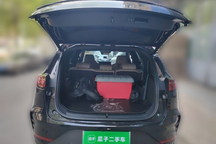 Used BYD Tang New Energy 2025 DM-i 115KM Prestige Model Trunk