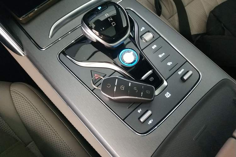 Used BYD Tang New Energy 2025 DM-i 115KM Prestige Model Vehicle Key