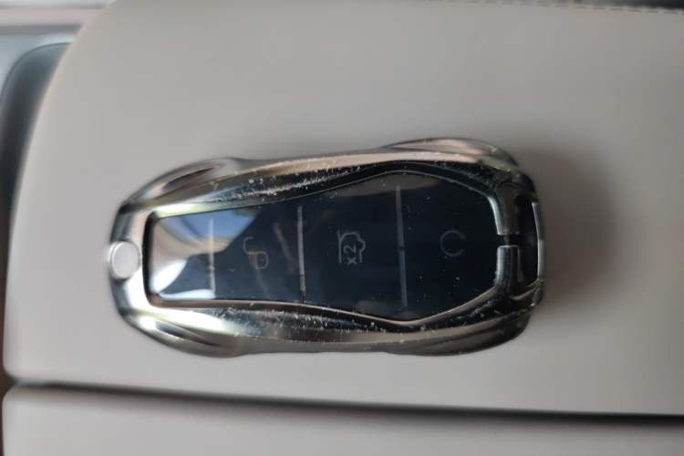 Used BYD Tang New Energy 2025 DM-i 115KM Prestige Model Vehicle Key