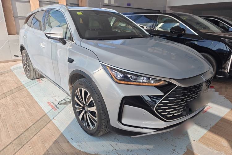 Used BYD Tang New Energy 2025 Model Smart Drive Version DM-i 175KM Deluxe Version Exterior 2