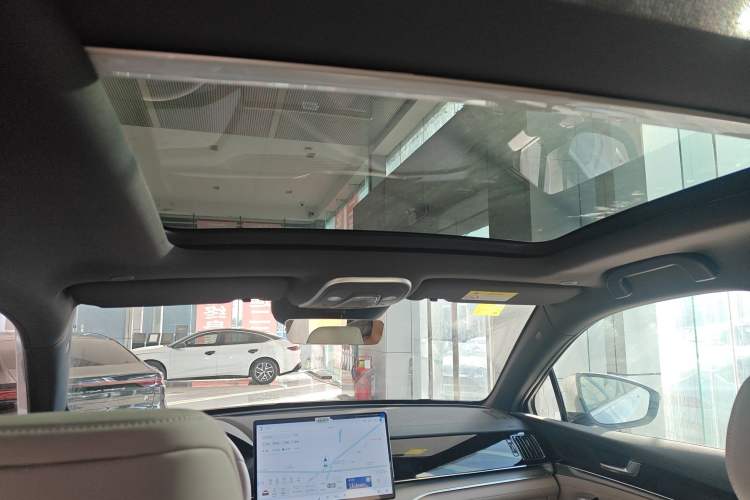 Used BYD Tang New Energy 2025 Model Smart Drive Version DM-i 175KM Deluxe Version Headliner