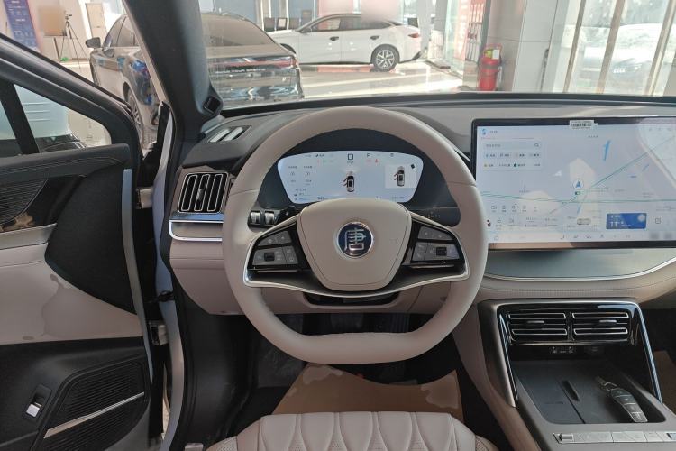 Used BYD Tang New Energy 2025 Model Smart Drive Version DM-i 175KM Deluxe Version Steering Wheel