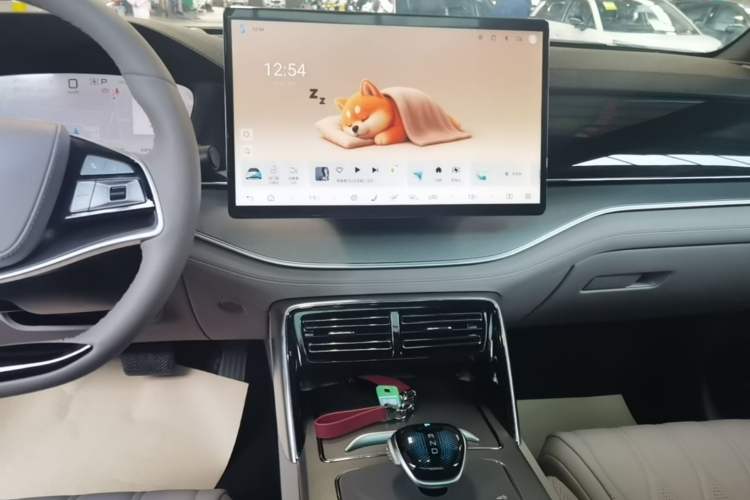Used BYD Tang New Energy 2025 DM-i 115KM Cloud Ride Flagship Model Audio And AC Panel