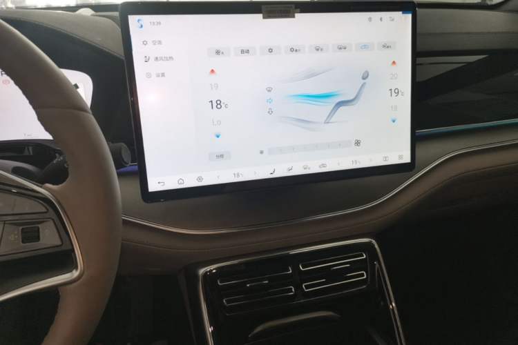 Used BYD Tang New Energy 2025 Intelligent Driving Version DM-i 115KM Flagship Edition Audio And AC Panel