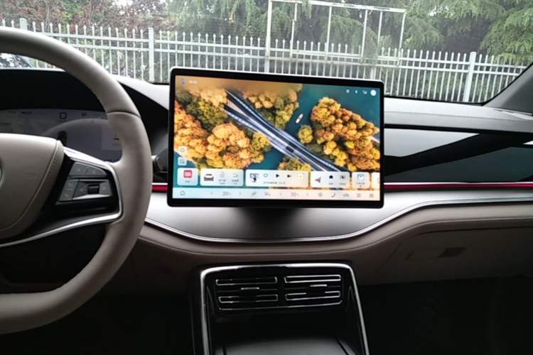 Used BYD Tang New Energy 2025 Intelligent Driving Version DM-i 115KM Flagship Edition Audio And AC Panel