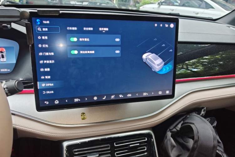 Used BYD Tang New Energy 2025 Intelligent Driving Version DM-i 115KM Prestige Edition Audio And AC Panel