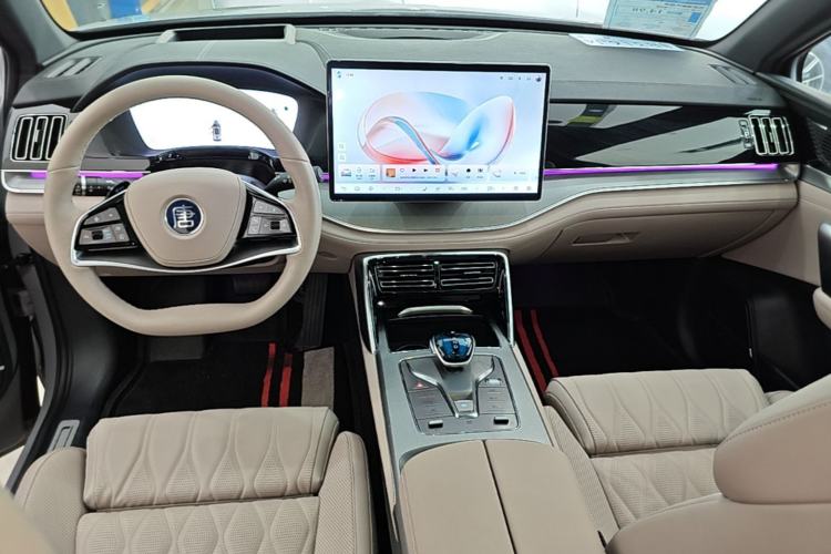 Used BYD Tang New Energy 2025 Intelligent Driving Version DM-i 115KM Flagship Edition Center Console