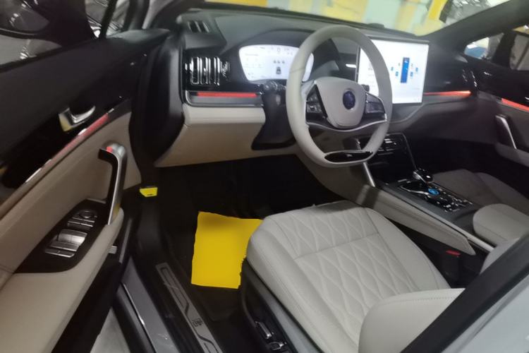 Used BYD Tang New Energy 2025 DM-i 115KM Prestige Model Driver Seat