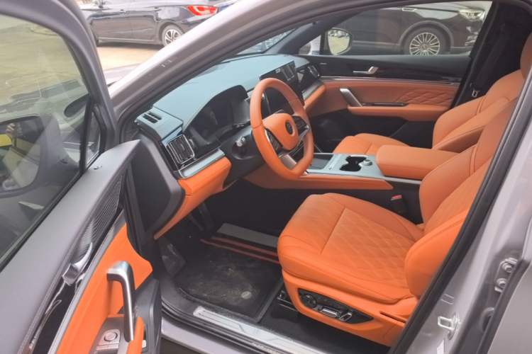 Used BYD Tang New Energy 2025 Model Smart Drive Version DM-i 175KM Prestige Version Driver Seat
