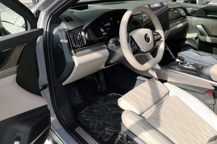 Used BYD Tang New Energy 2025 Intelligent Driving Version DM-i 115KM Flagship Edition Driver Seat