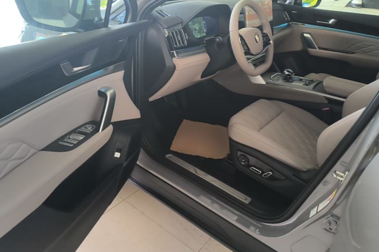 Used BYD Tang New Energy 2025 Intelligent Driving Version DM-i 115KM Prestige Edition Driver Seat