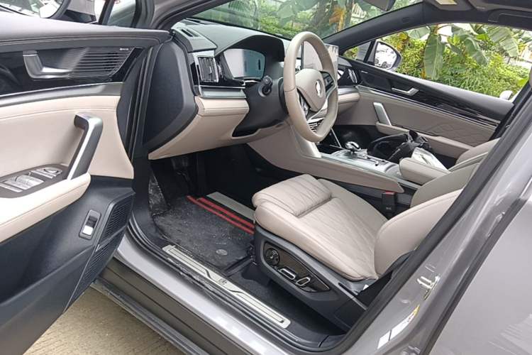 Used BYD Tang New Energy 2025 Intelligent Driving Version DM-i 115KM Flagship Edition Driver Seat