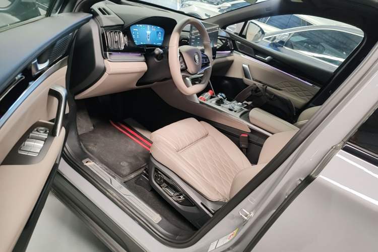 Used BYD Tang New Energy 2025 Intelligent Driving Version DM-i 115KM Flagship Edition Driver Seat